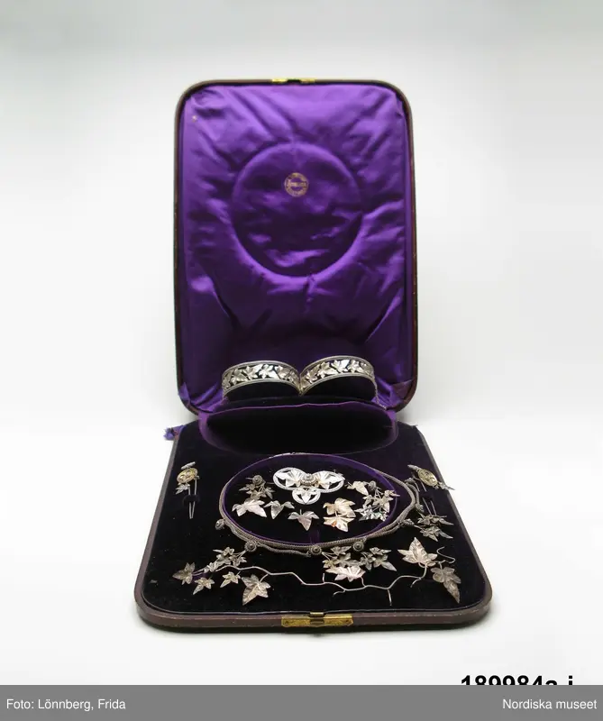 Silverbröllopsgarnityr