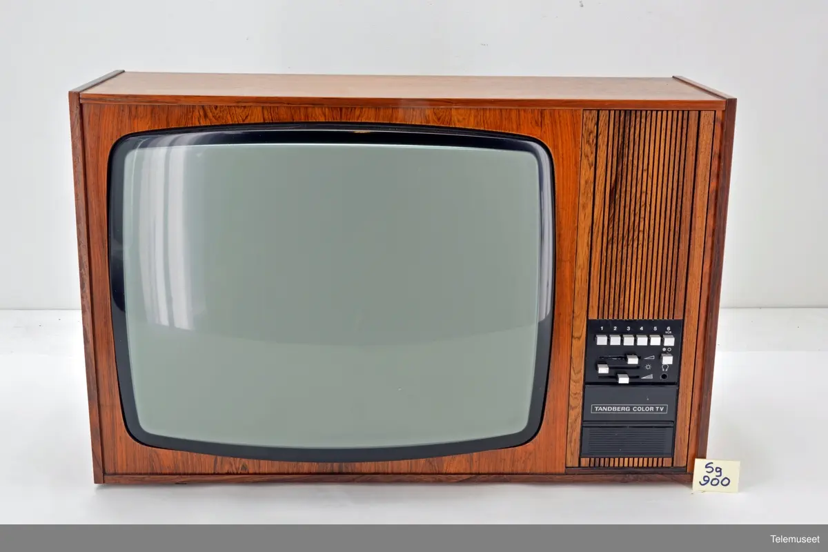 Fjernsynsapparat - Norsk Teknisk Museum / DigitaltMuseum