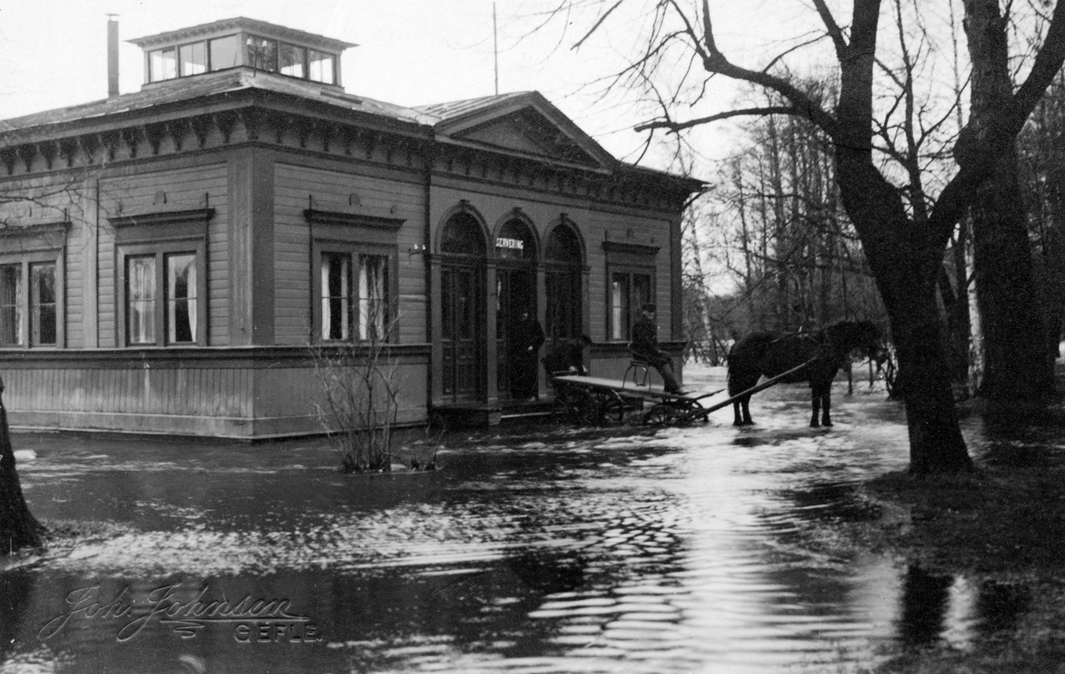 Gävle stad - Väster, Gamla Badhuset i Stadsträdgården ...