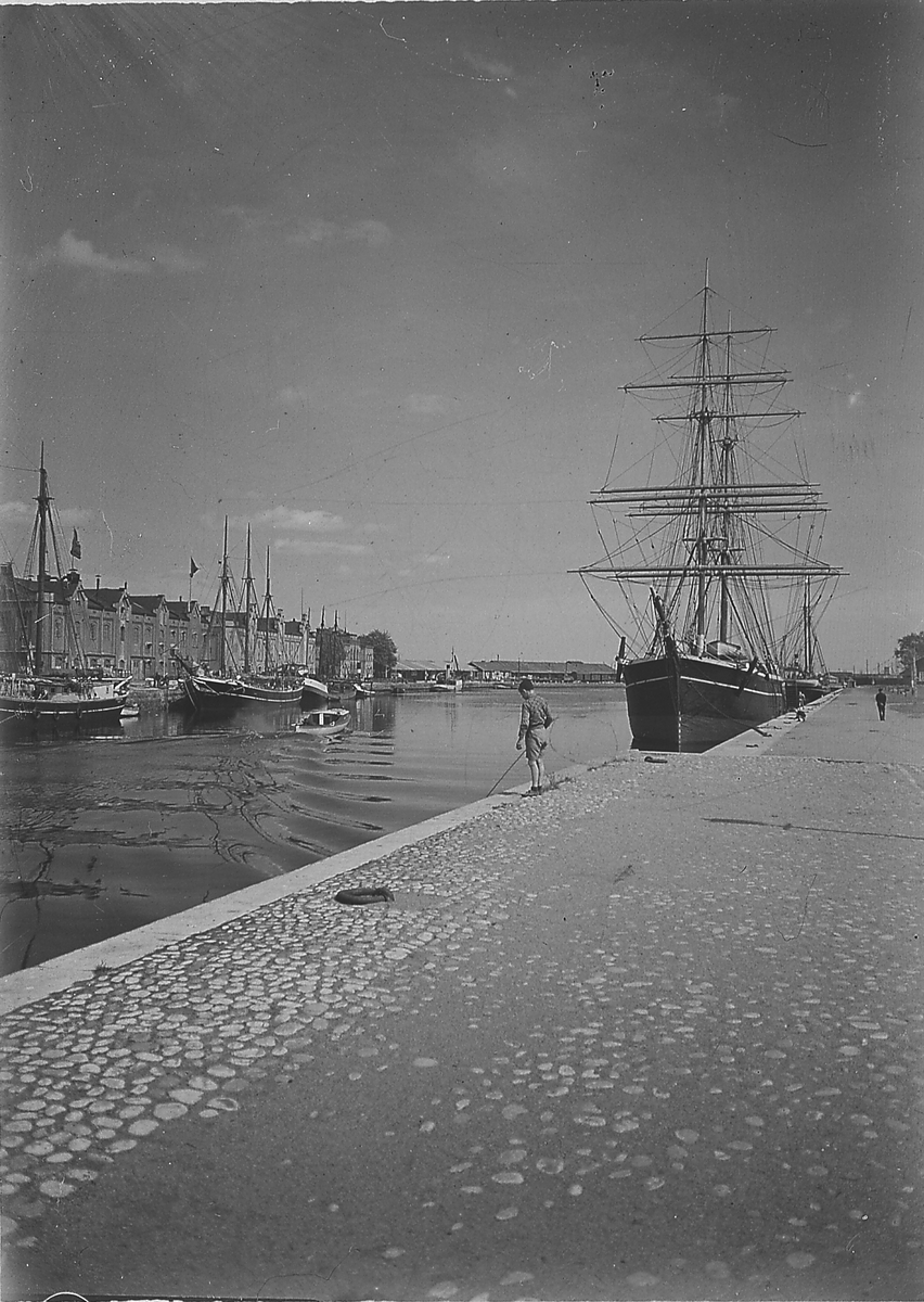 Briggen Gerda. - Länsmuseet Gävleborg / DigitaltMuseum